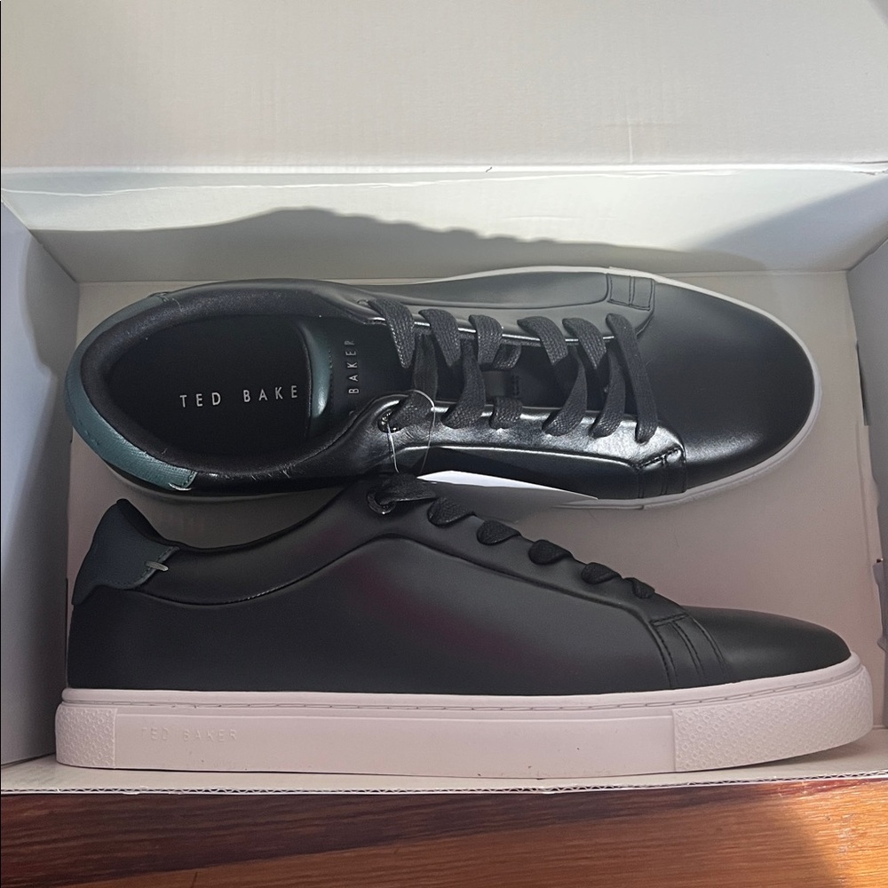 Ted Baker London Sleek Men's Robberto Black Leather Sneakers - NIB - Size 11 - Picture 11 of 13